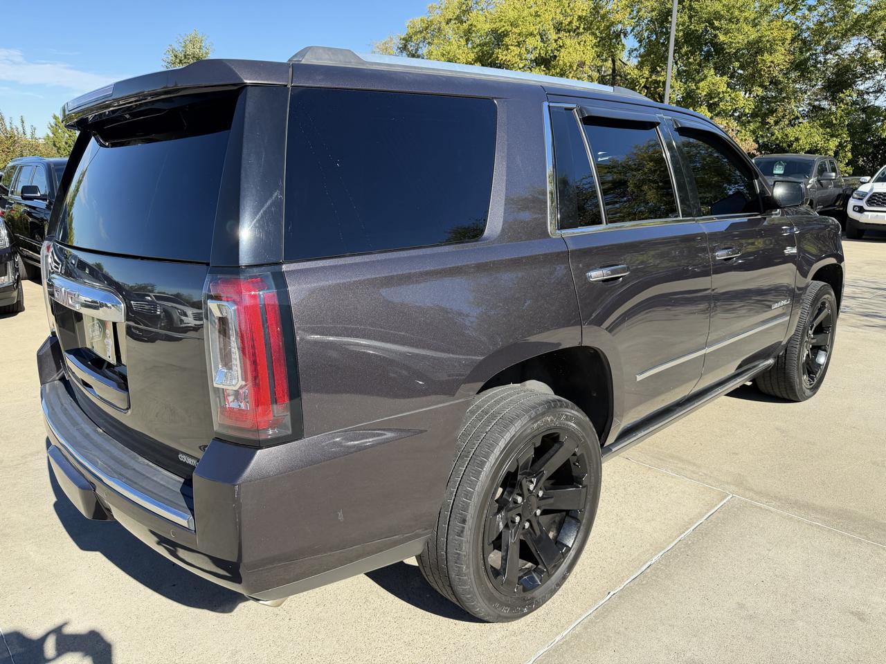 GMC Yukon 4WD 4dr Denali 2017