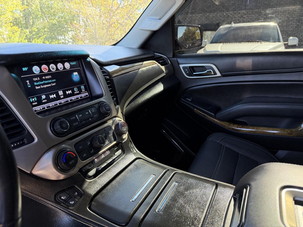 GMC Yukon 4WD 4dr Denali 2017