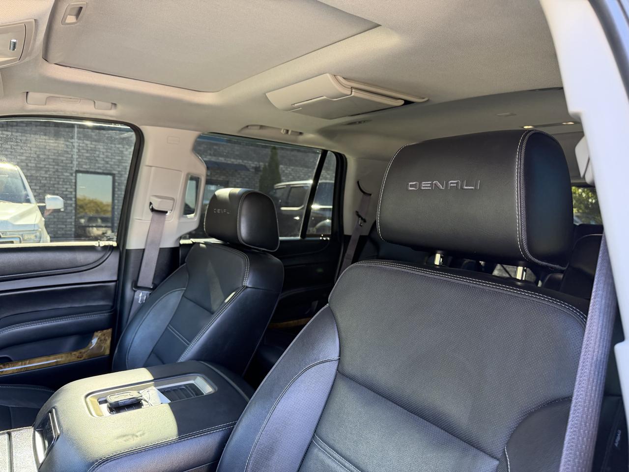 GMC Yukon 4WD 4dr Denali 2017