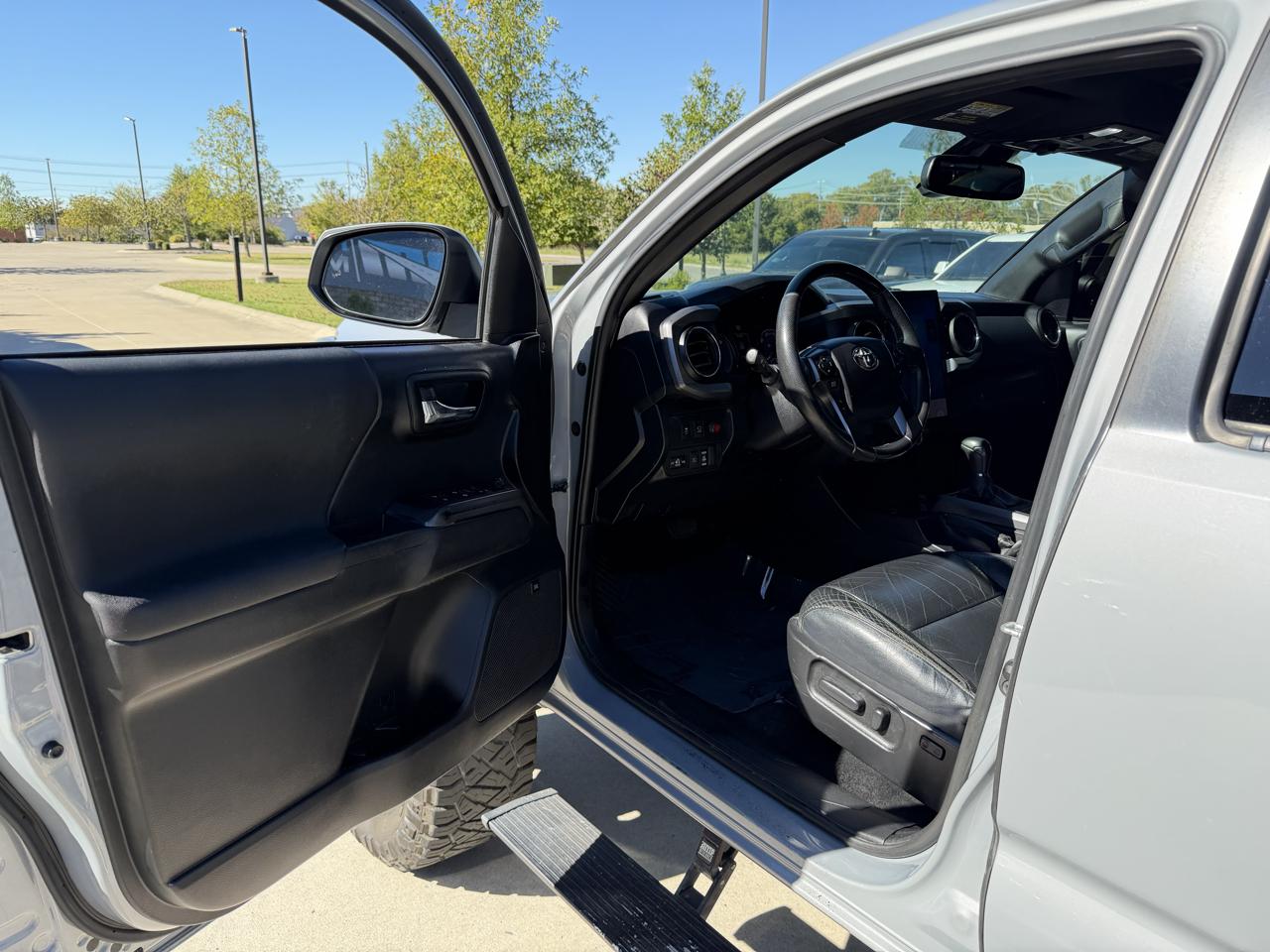 Toyota Tacoma 4WD TRD Off Road Double Cab 6' Bed V6 AT (Natl) 2021
