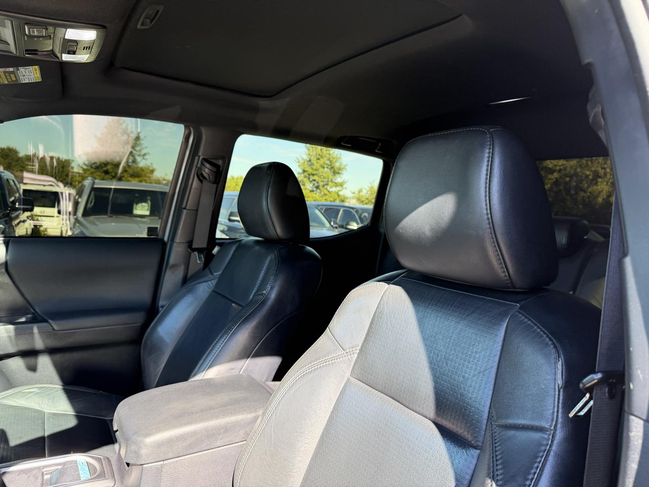 Toyota Tacoma 4WD TRD Off Road Double Cab 6' Bed V6 AT (Natl) 2021