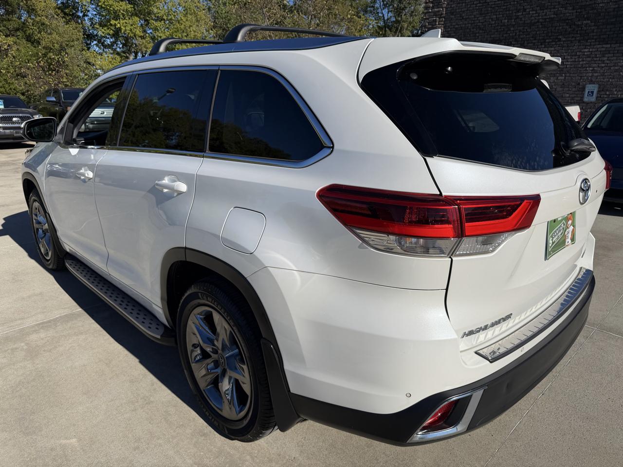 Toyota Highlander  2017