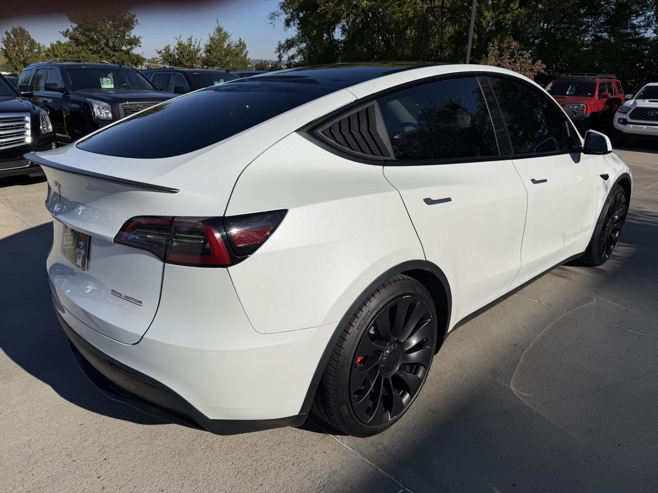 Tesla Model Y Performance AWD 2023