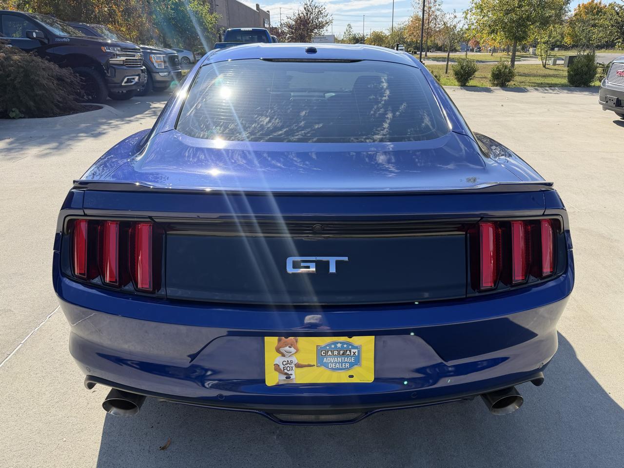 Ford Mustang GT Premium Coupe 2016