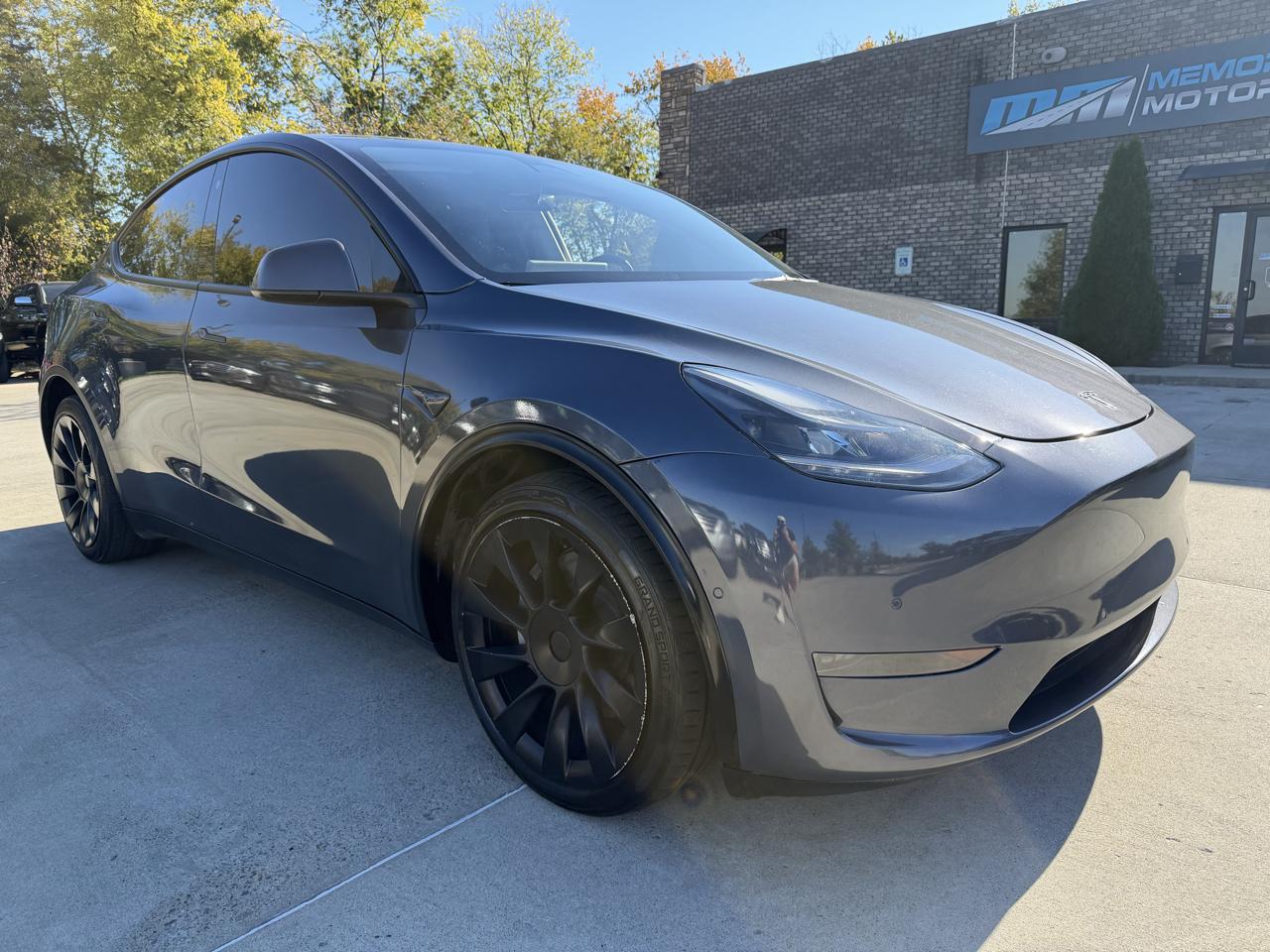 Tesla Model Y Long Range AWD 2023