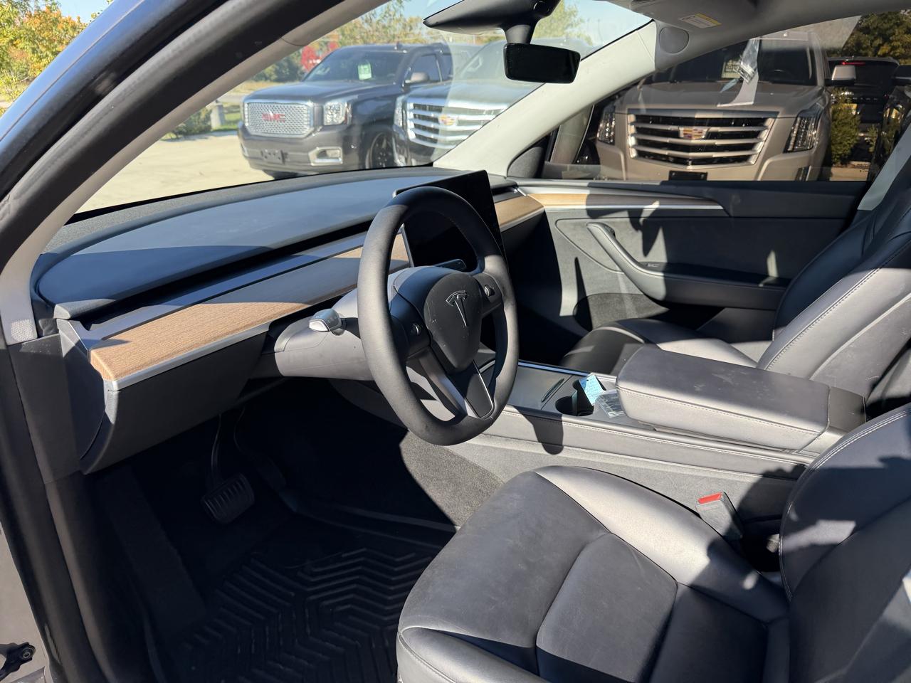 Tesla Model Y Long Range AWD 2023