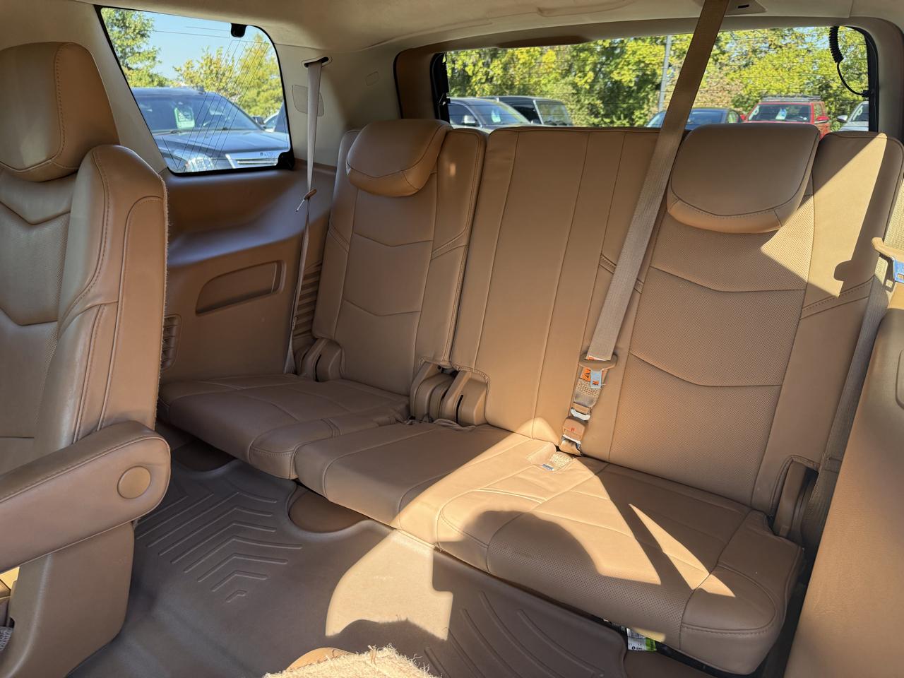 Cadillac Escalade 4WD 4dr Platinum 2016