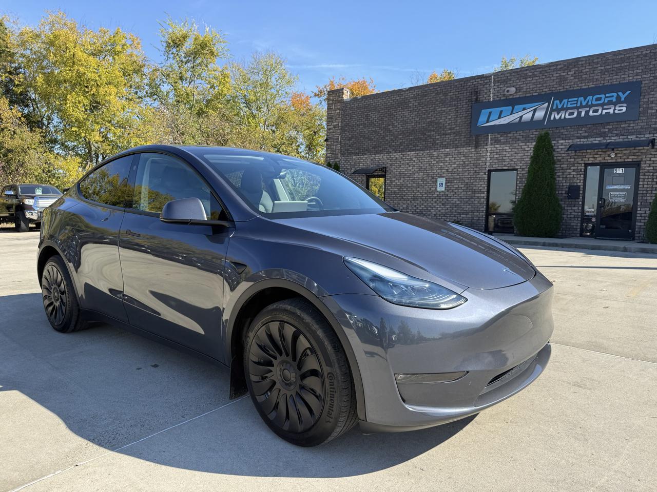 Tesla Model Y Long Range AWD 2023