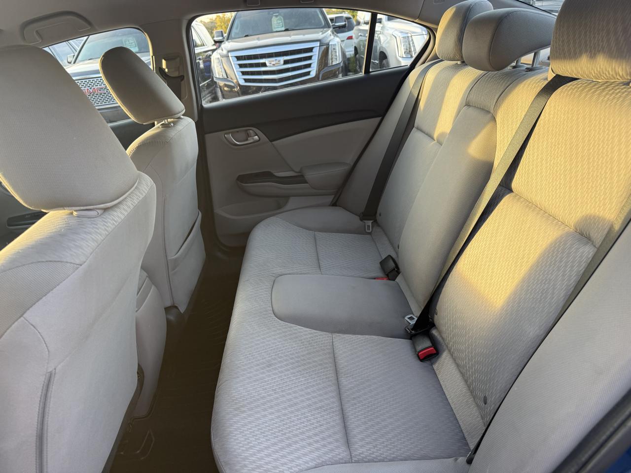 Honda Civic Sedan 4dr CVT LX 2015