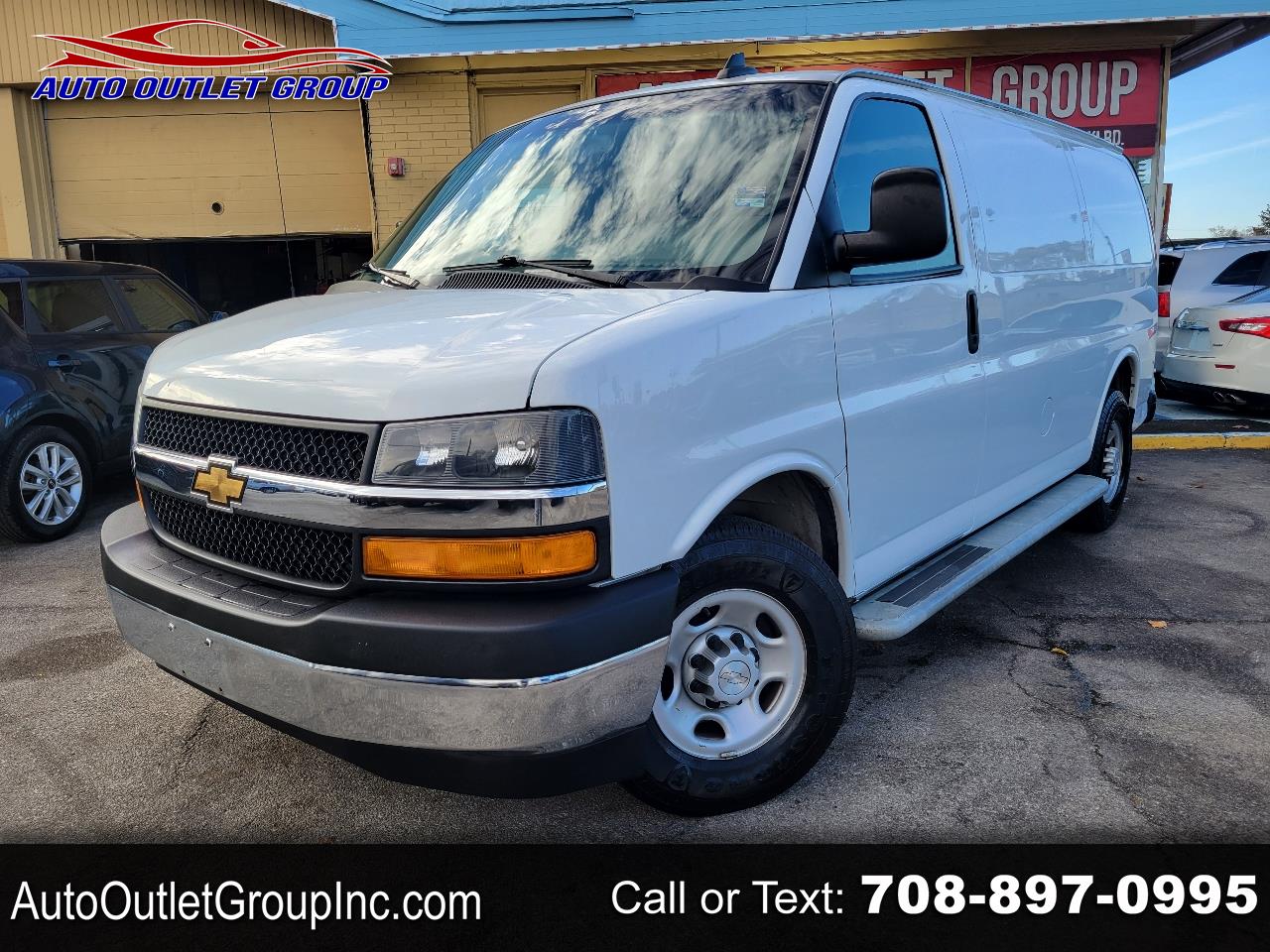 2019 Chevrolet Express Cargo Van RWD 2500 135"