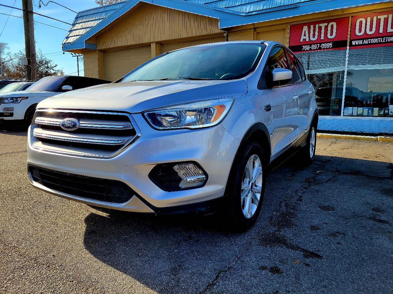 2019 Ford Escape SE photo 2