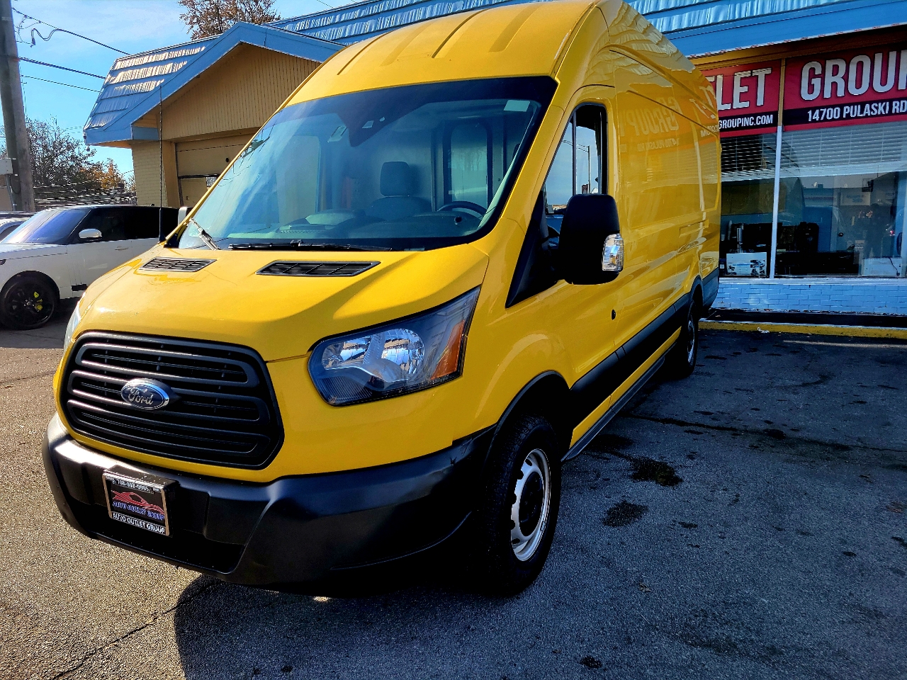 2019 Ford Transit Van photo 2