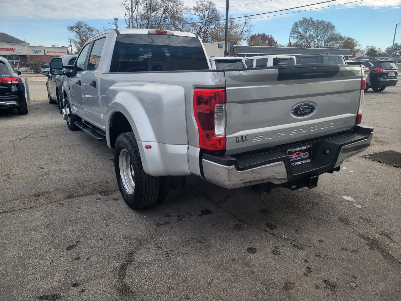 2019 Ford F-350 King Ranch photo 2