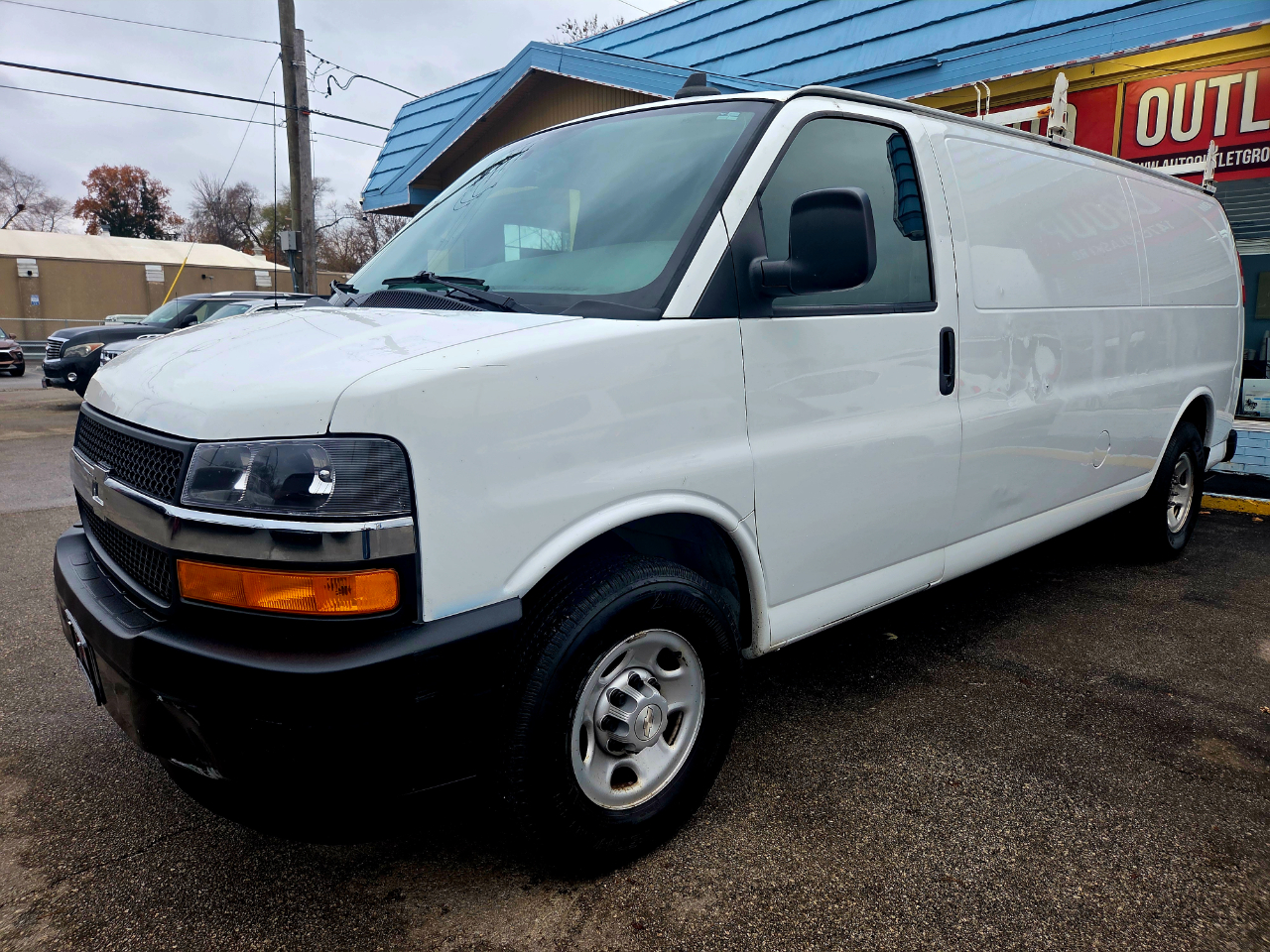 2019 Chevrolet Express Cargo Van photo 4