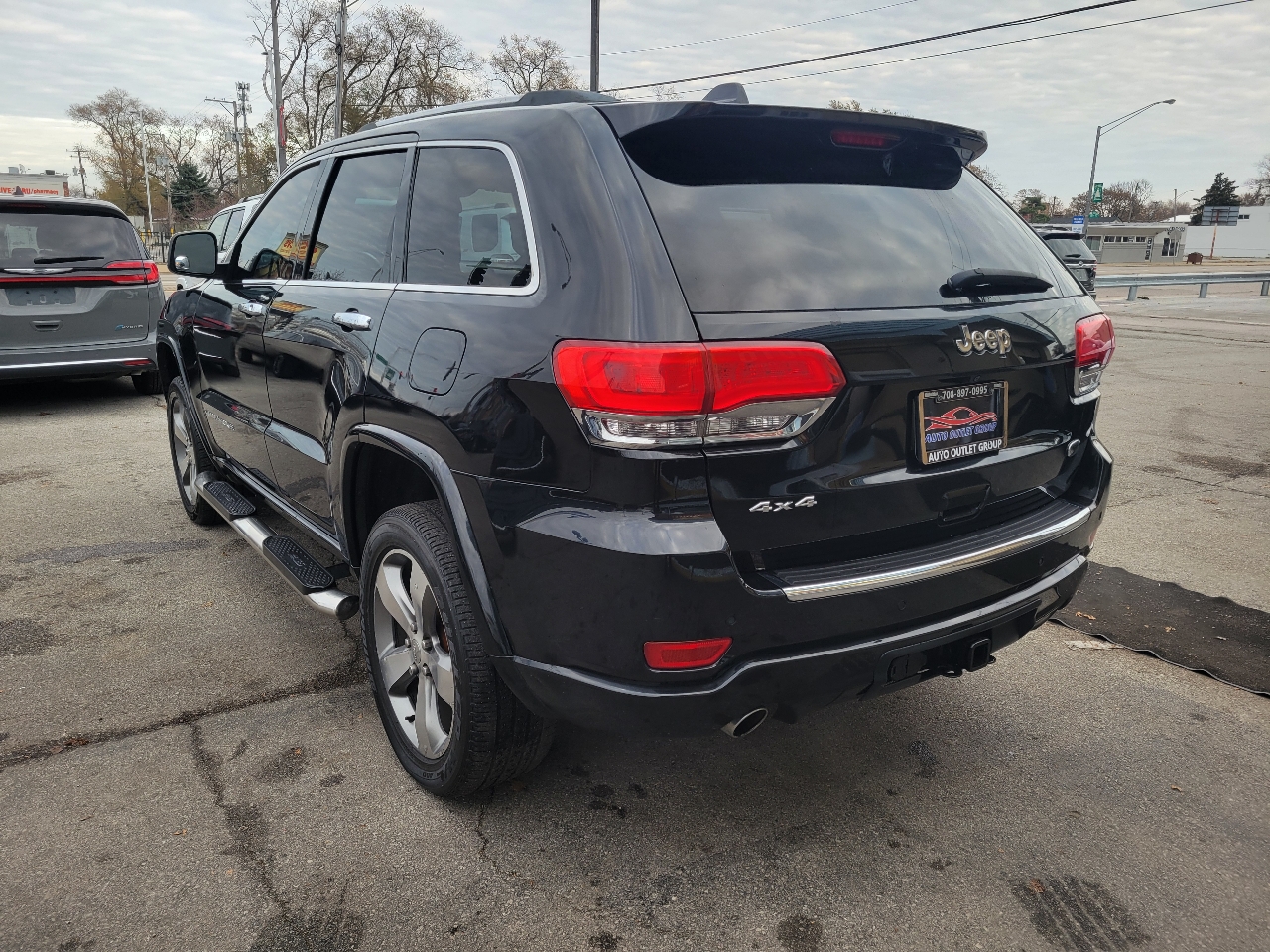 2015 Jeep Grand Cherokee Overland photo 2