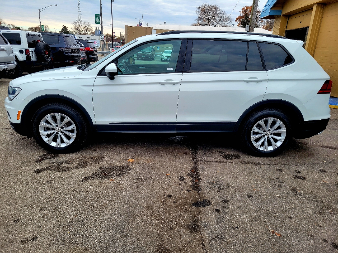 2019 Volkswagen Tiguan S photo 4