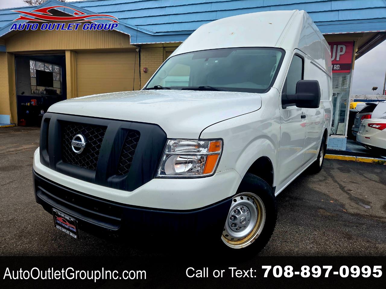 2016 Nissan NV Cargo S's photo