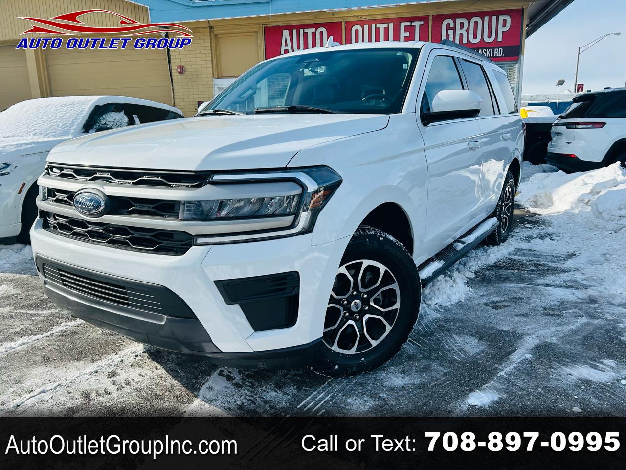 2024 Ford Expedition XLT's photo