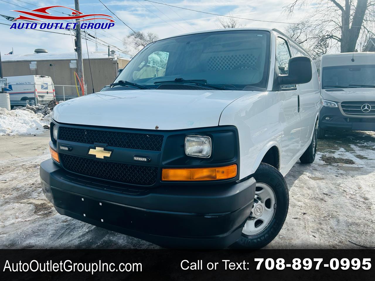 2017 Chevrolet Express Cargo Van RWD 2500 135"