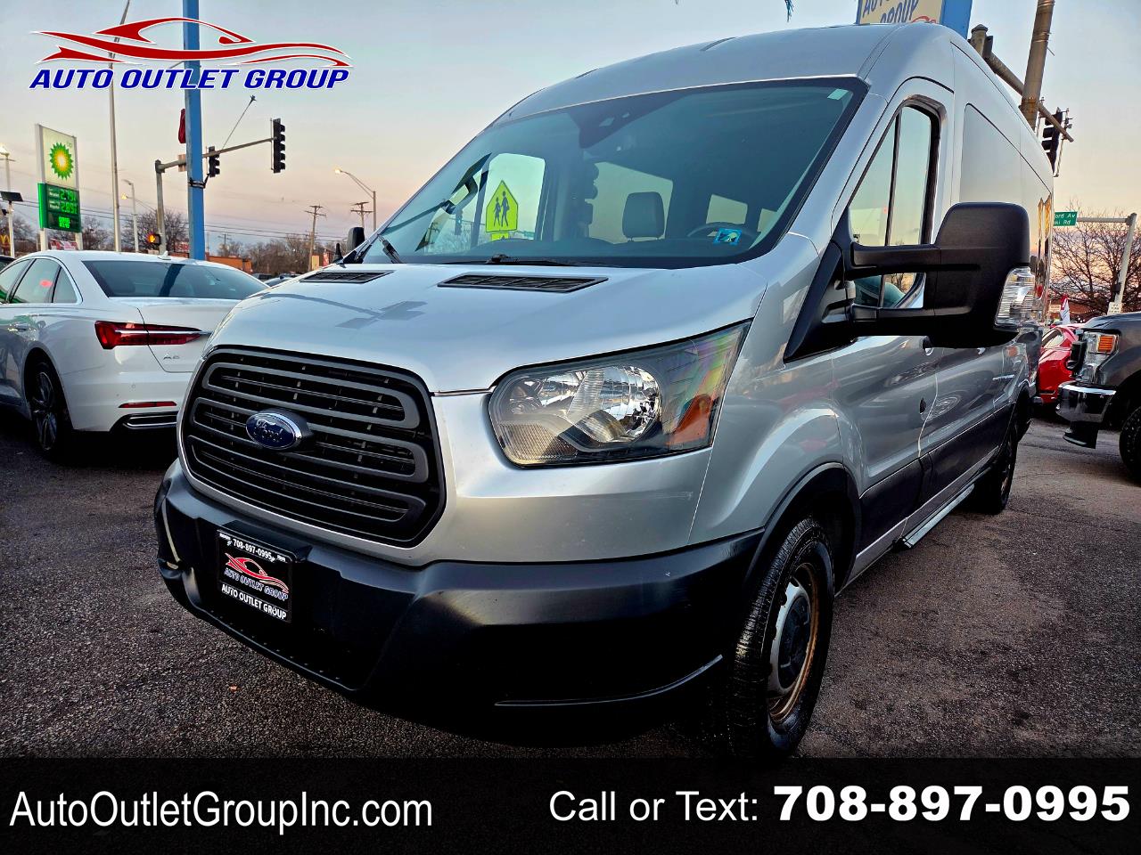 2015 Ford Transit XLT's photo