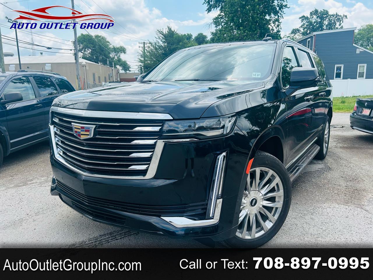 2023 Cadillac Escalade ESV 4WD Luxury's photo