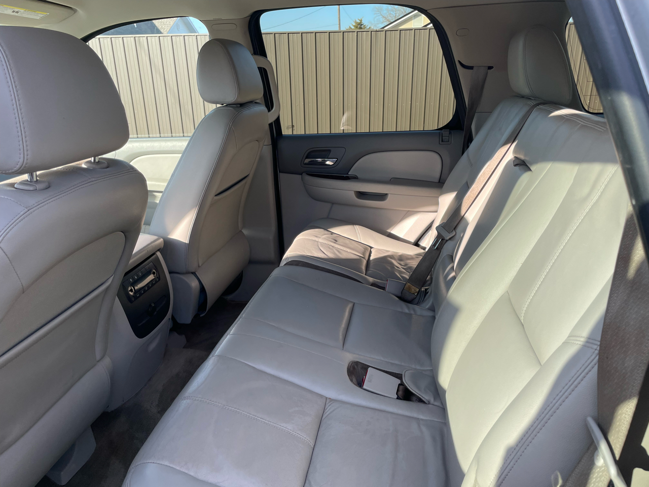 GMC Yukon Hybrid 4HY 4WD 2011