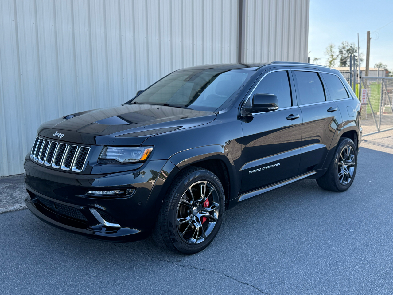 Jeep Grand Cherokee SRT8 4WD 2015 Jeep Grand Cherokee SRT8 4WD 2015