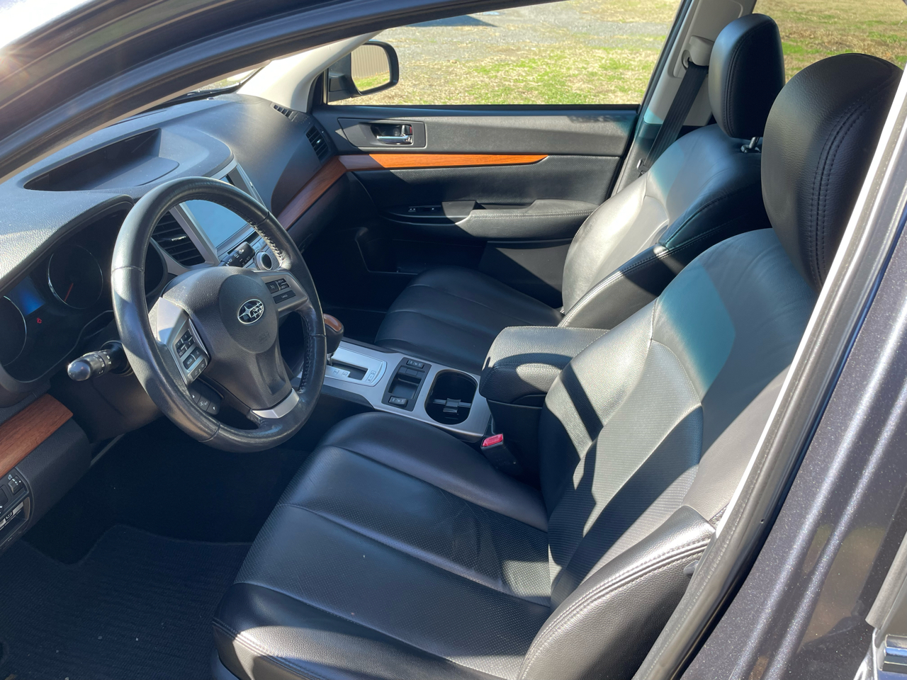 Subaru Outback 2.5i Limited 2014