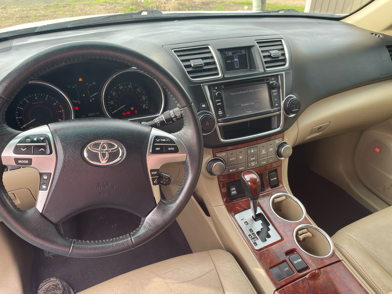 Toyota Highlander Limited 2WD 2013