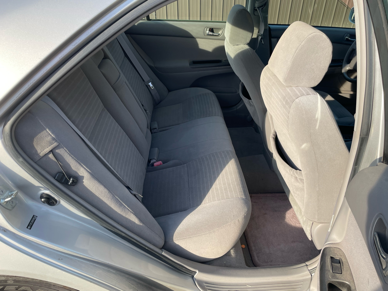 Toyota Camry LE 2005