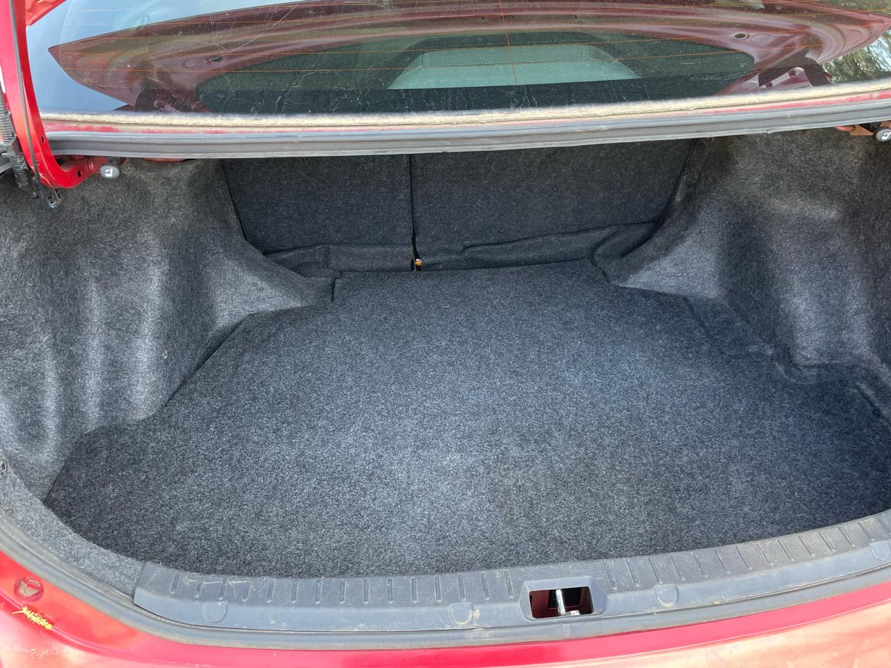 Toyota Corolla S 5-Speed MT 2013