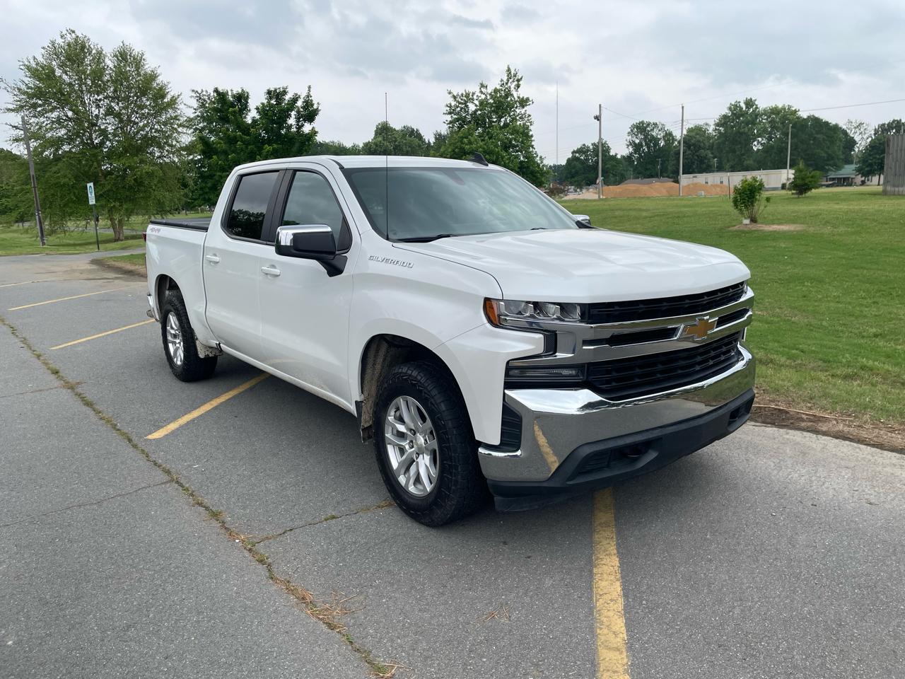 Chevrolet Silverado 1500 4WD Crew Cab 143.5" LT 2020