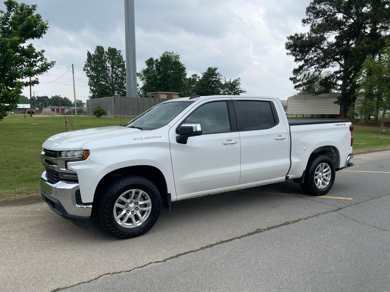 Chevrolet Silverado 1500 4WD Crew Cab 143.5" LT 2020