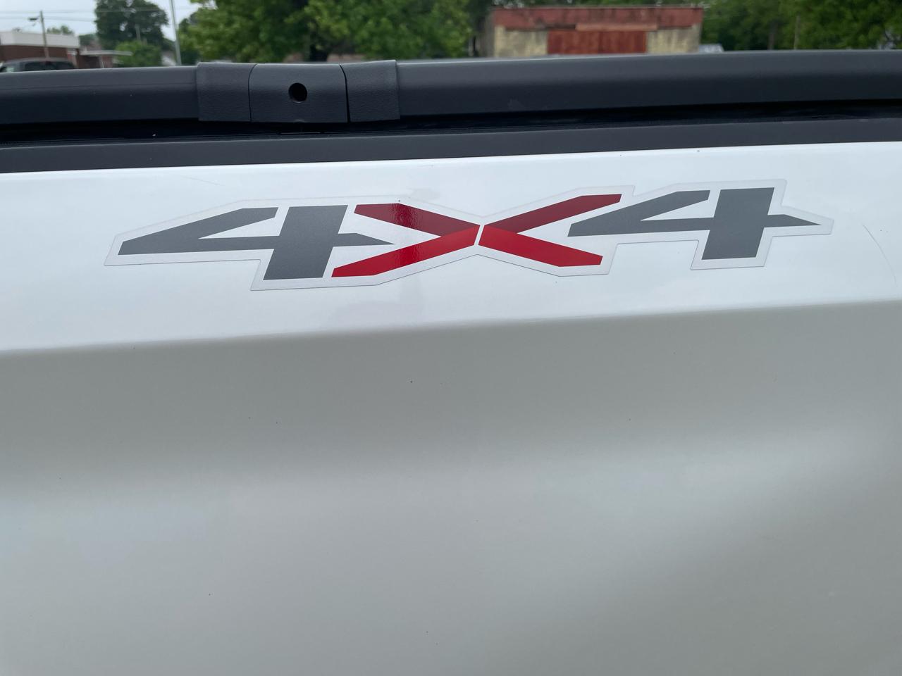 Chevrolet Silverado 1500 4WD Crew Cab 143.5" LT 2020