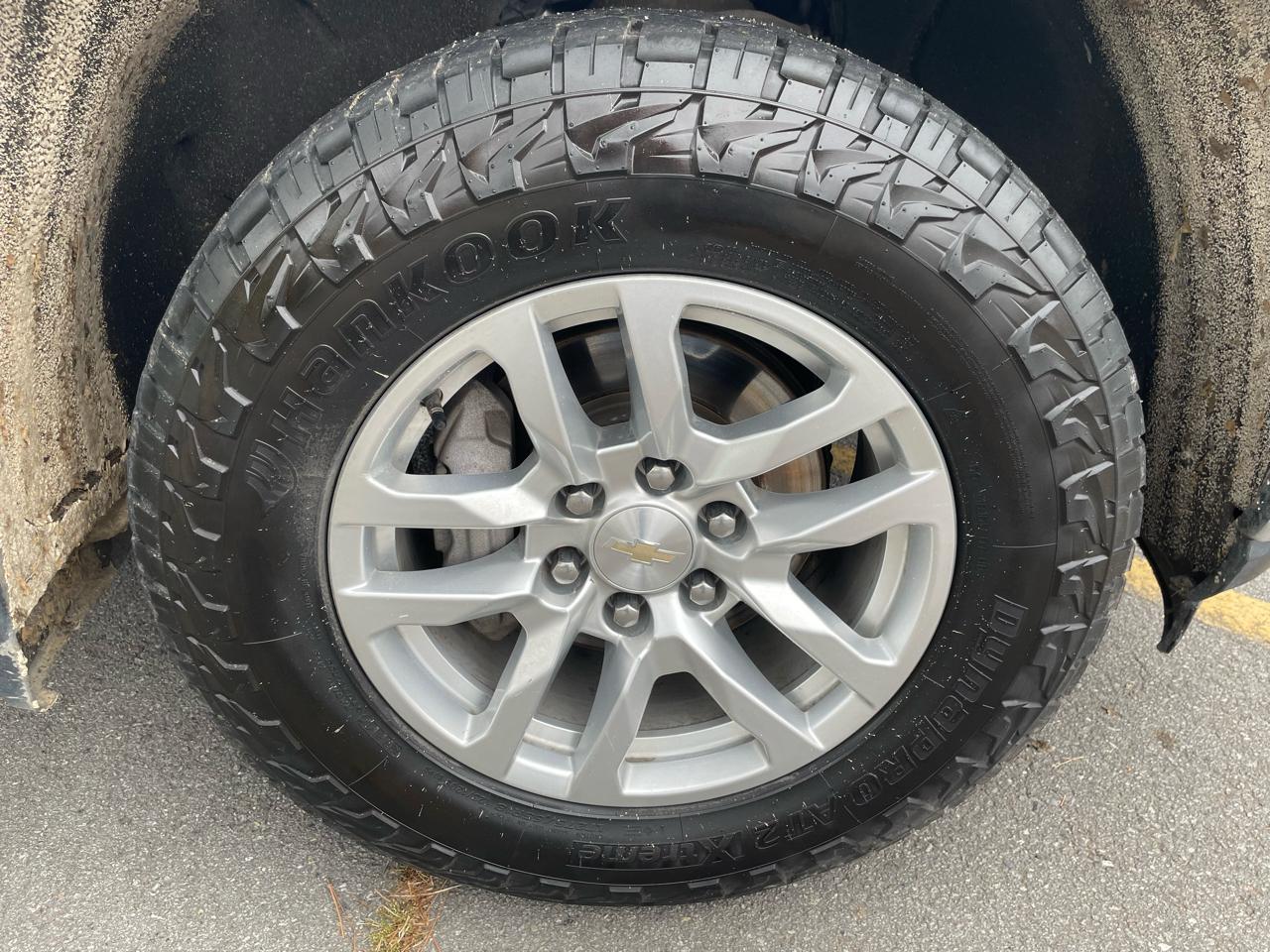 Chevrolet Silverado 1500 4WD Crew Cab 143.5" LT 2020