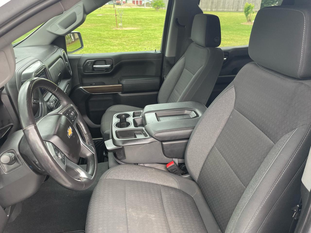 Chevrolet Silverado 1500 4WD Crew Cab 143.5" LT 2020