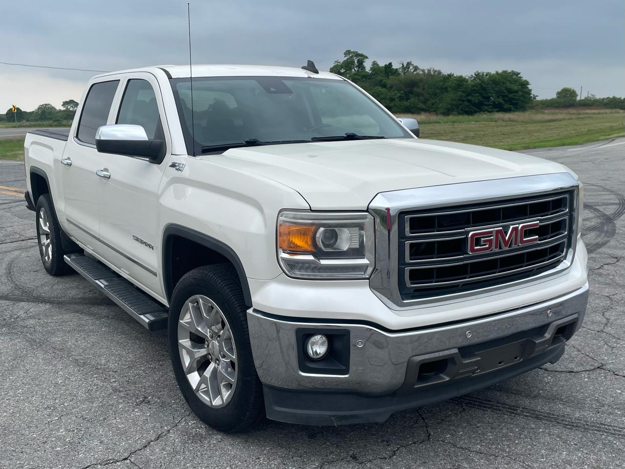 GMC Sierra 1500 SLT Crew Cab Short Box 4WD 2015
