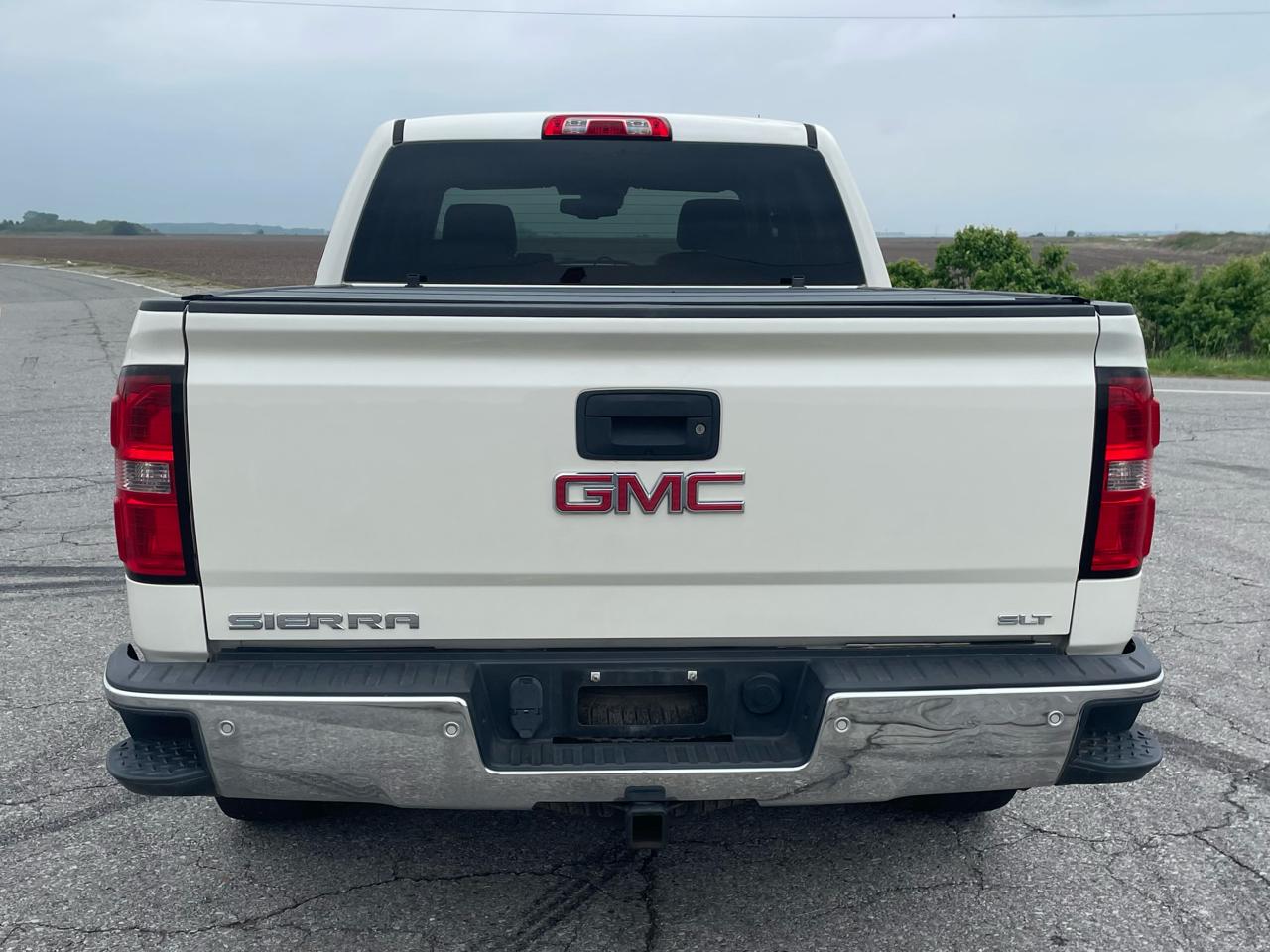 GMC Sierra 1500 SLT Crew Cab Short Box 4WD 2015