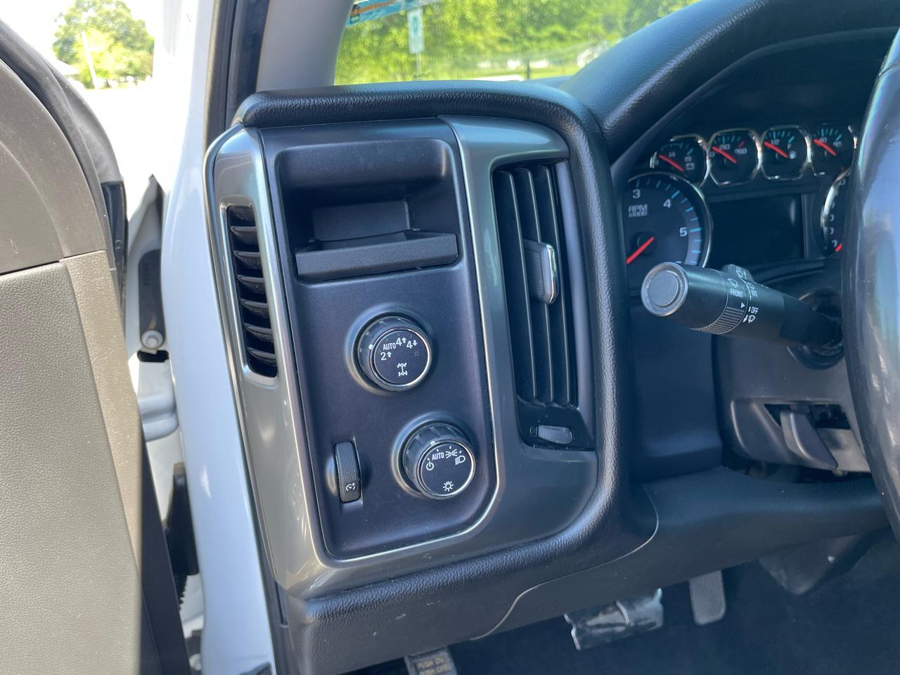 Chevrolet Silverado 1500 1LT Crew Cab 4WD 2018