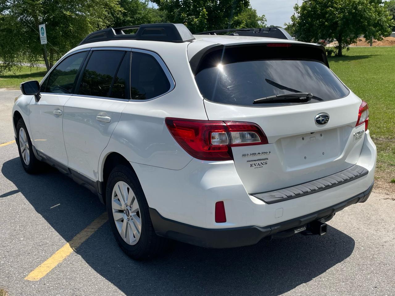 Subaru Outback 2.5i Premium 2015