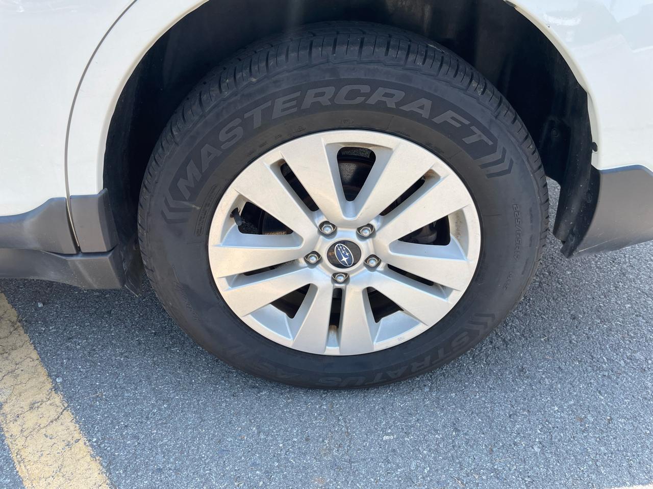 Subaru Outback 2.5i Premium 2015