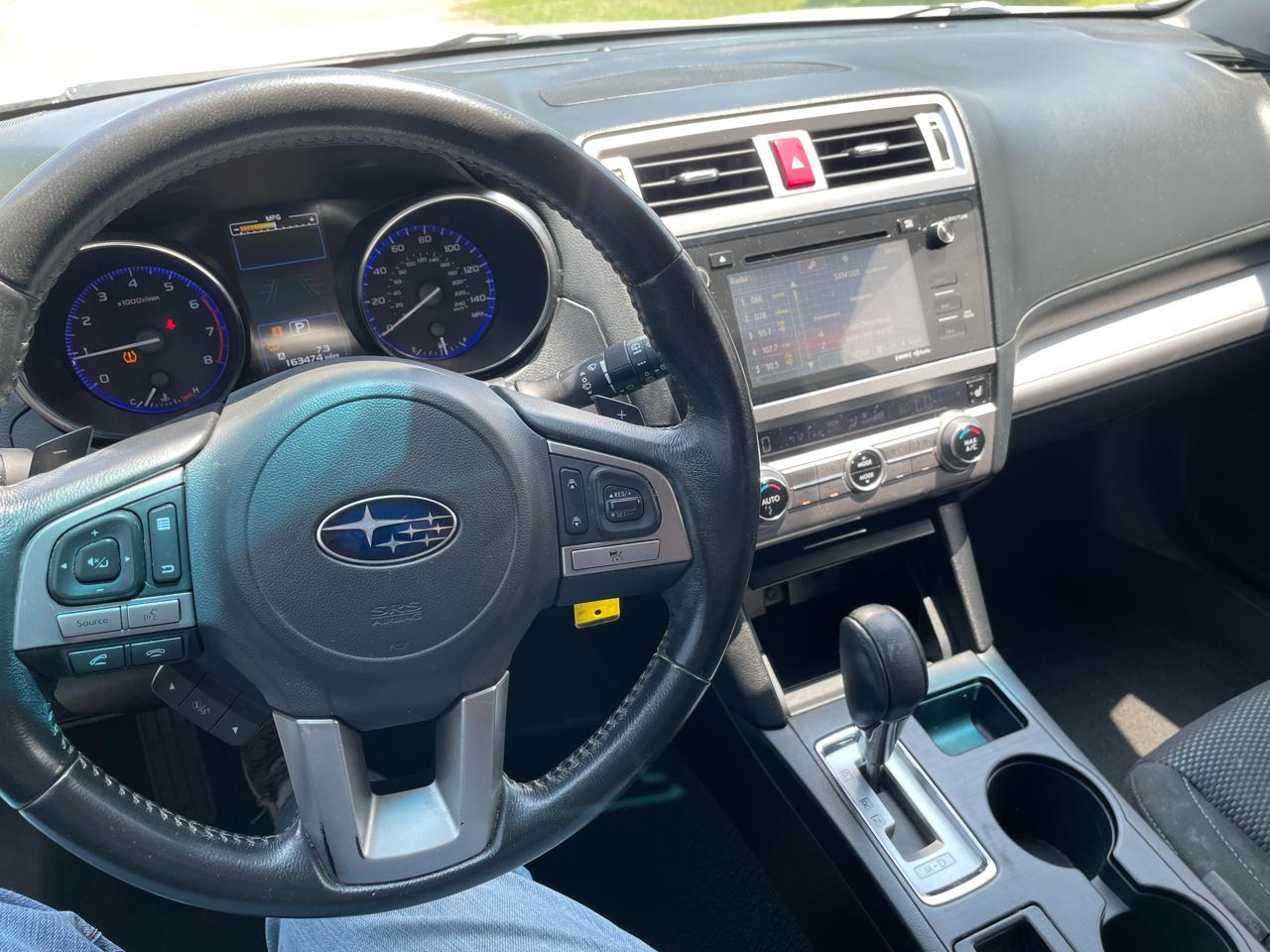 Subaru Outback 2.5i Premium 2015