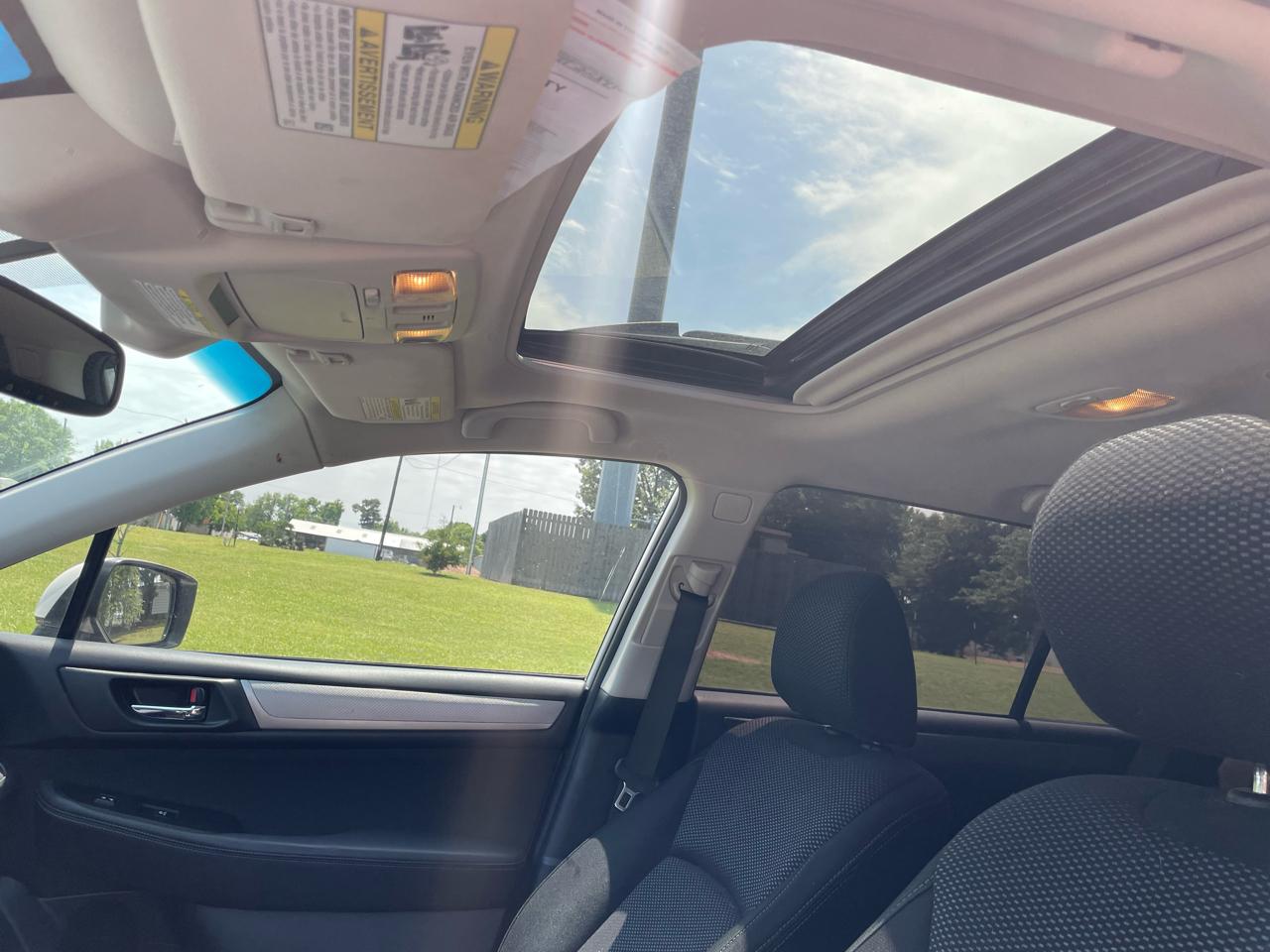 Subaru Outback 2.5i Premium 2015