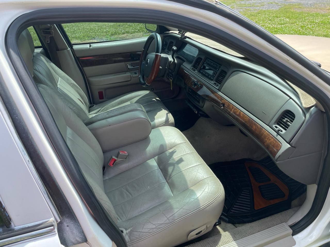 Mercury Grand Marquis LS 2008