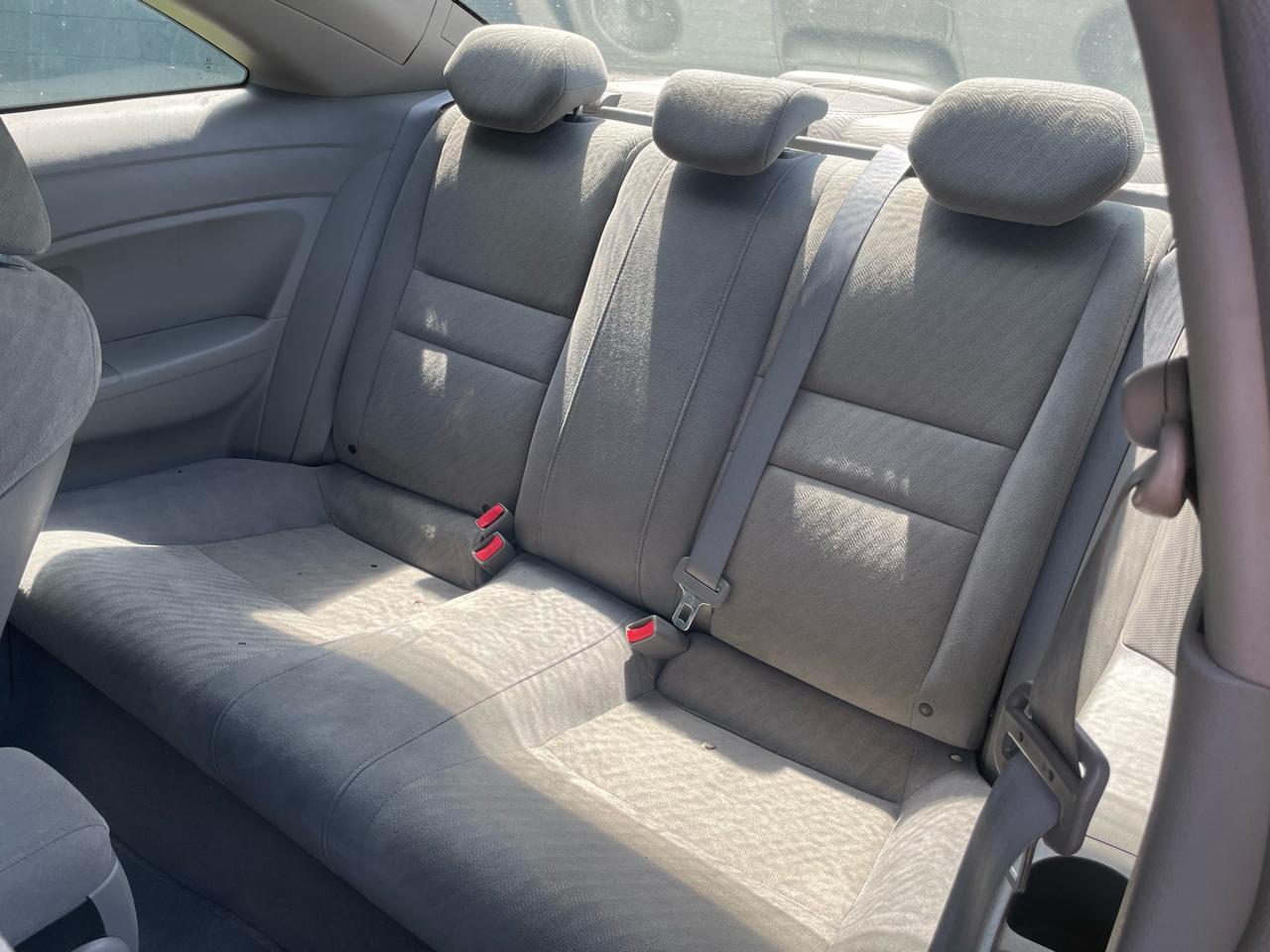 Honda Civic EX Coupe 5-Speed AT 2011