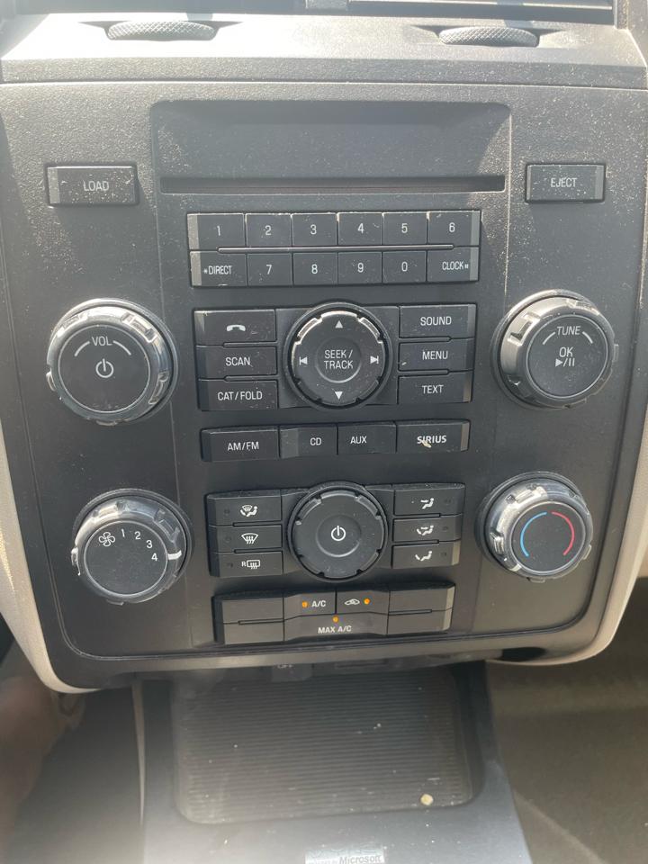 Nissan Sentra S 6MT 2017