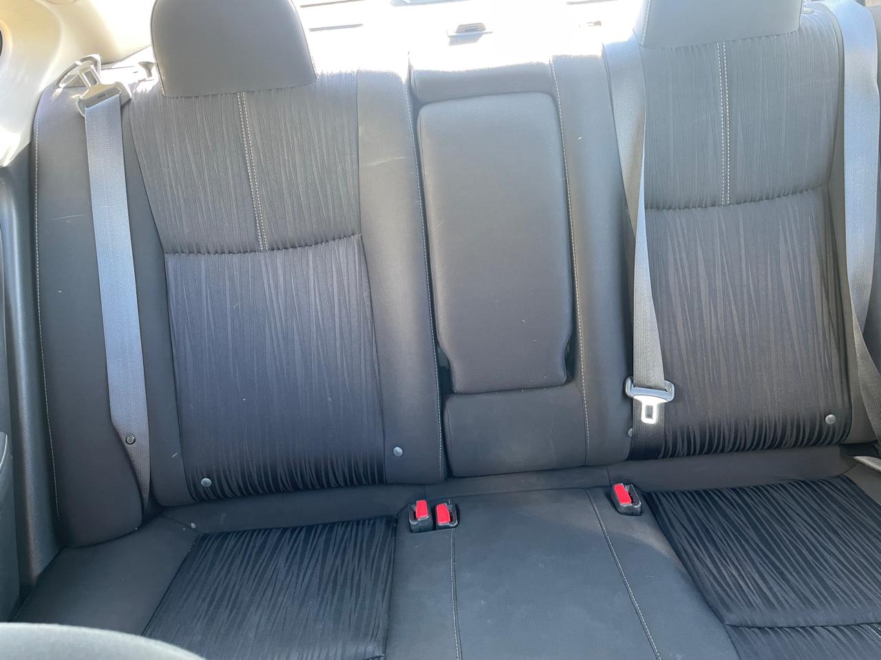 Nissan Sentra S 6MT 2017