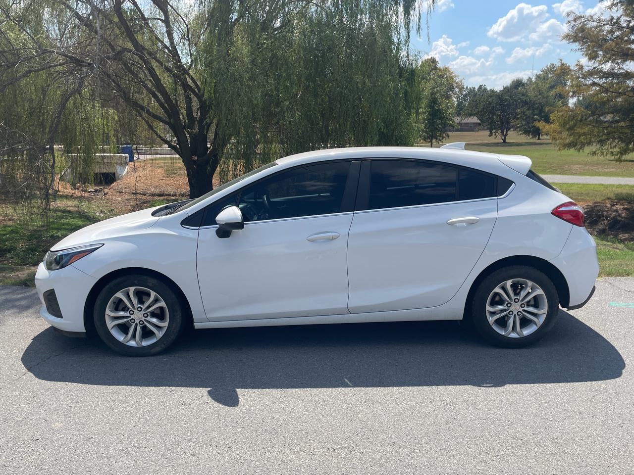 Chevrolet Cruze LT Hatchback 2019