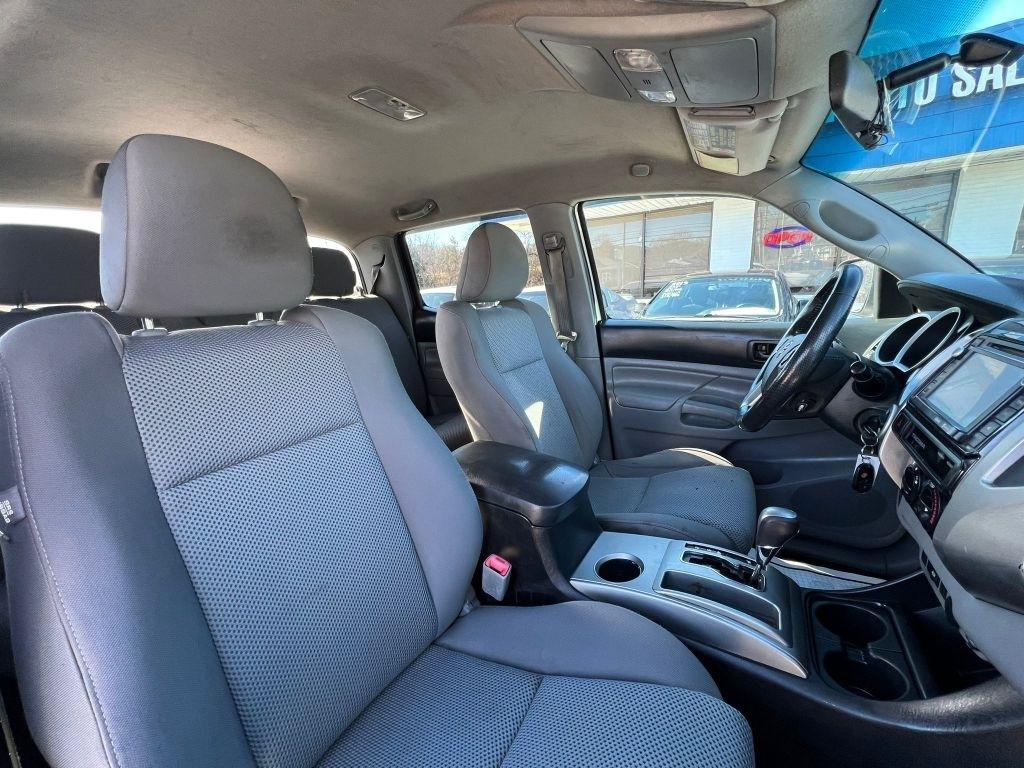 Toyota Tacoma  2015