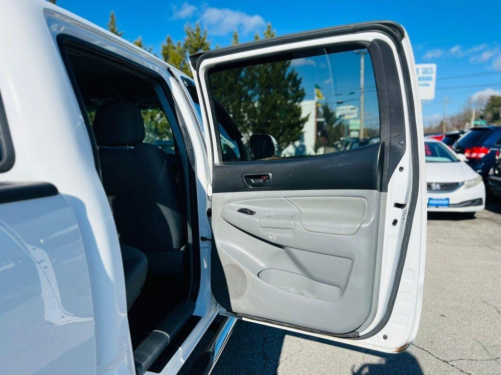 Toyota Tacoma  2015